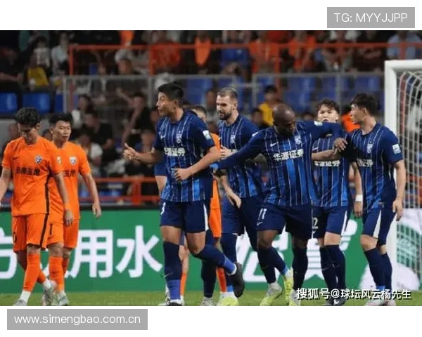 云南玉昆2-1逆袭武汉三镇 罗竞世界波点燃胜利李松益自摆乌龙